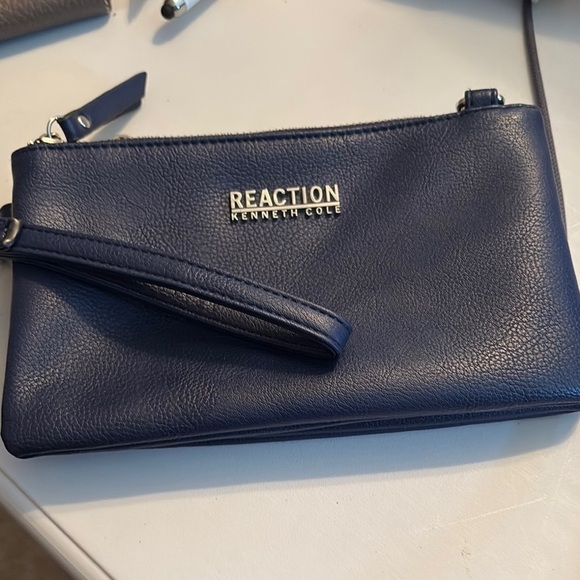 Kenneth Cole Reaction Dark Blue Wristlet - Picture 1 of 6